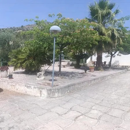 Oda ve Kahvaltı Antonella Monte SantʼAngelo